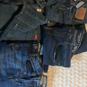 6 pairs of name brand boys size 12-14 jeans